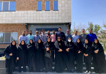 نشست صمیمانه مدیریت دانشجویی با سرپرستان سراهای دانشجویی به مناسبت آغاز سال تحصیلی ۱۴۰۵-۱۴۰۴
