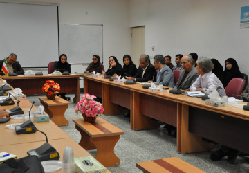نشست معاونت پژوهش، فناوری و نوآوری با اعضای هیأت علمی پردیس مهندسی برگزار شد